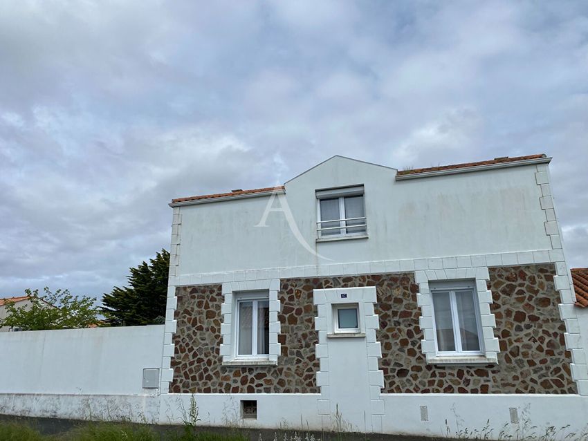 Image Façade à  maison individuelle de Brem-sur-Mer