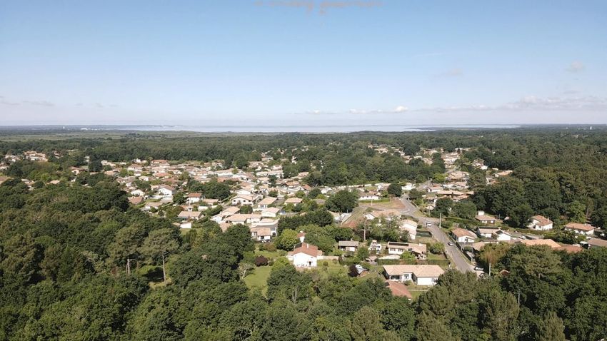 Image Vue à terrain de Biganos
