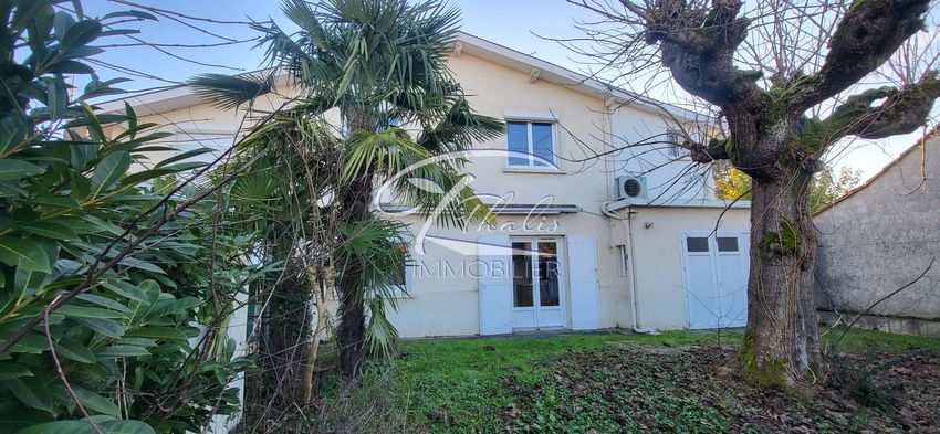 Image Façade à  maison individuelle de Libourne