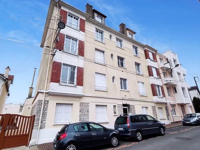 Image Vue à appartement de 13 Rue Jean Moulin
