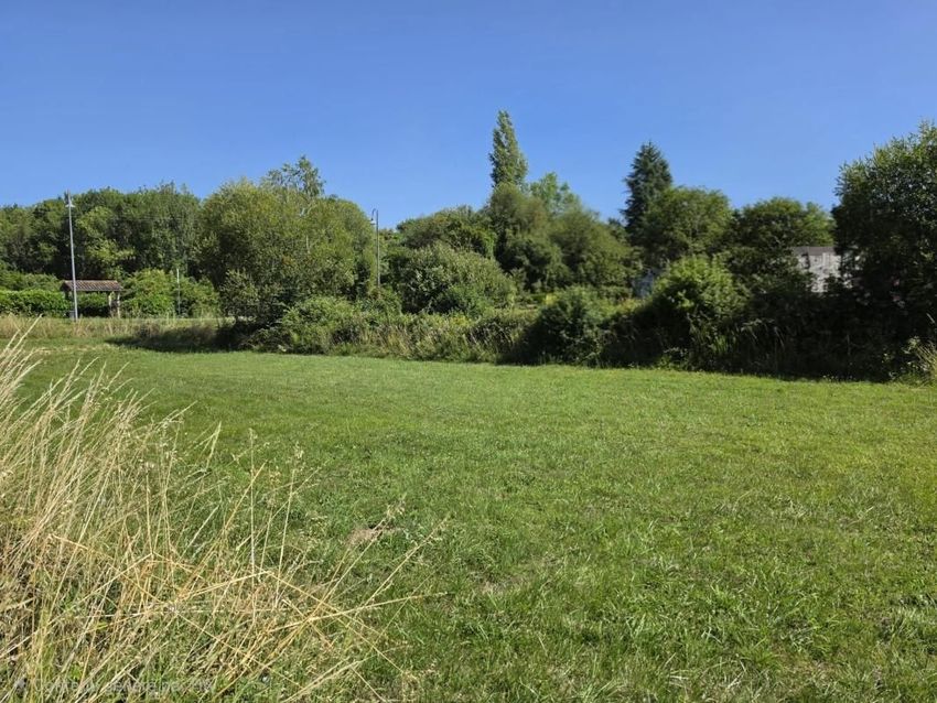 Image de terrain à Targon