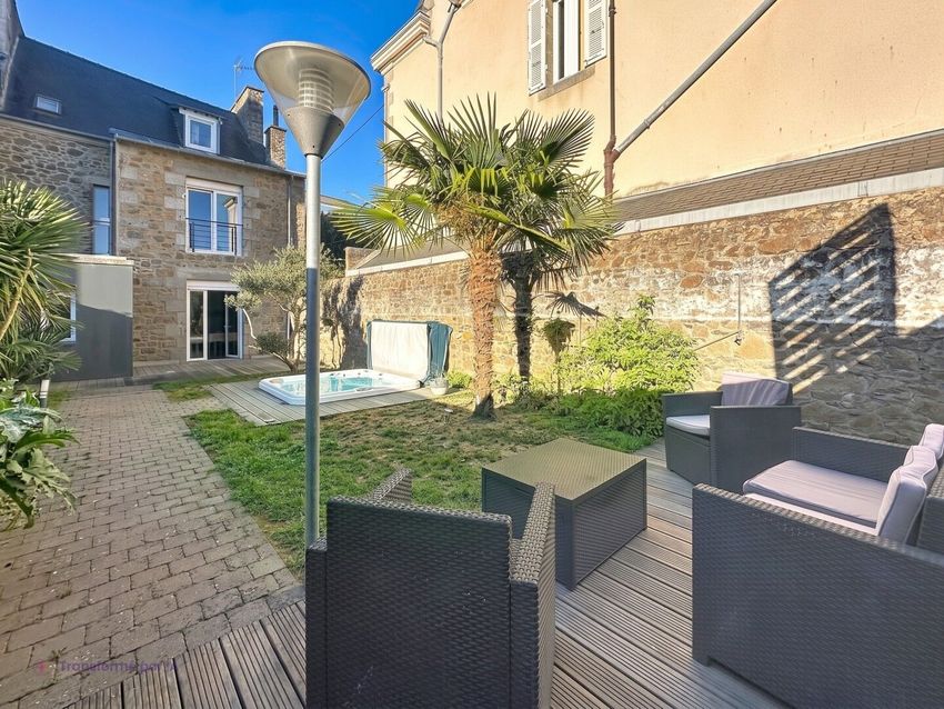 Image Façade à  maison mitoyenne de Saint-Brieuc