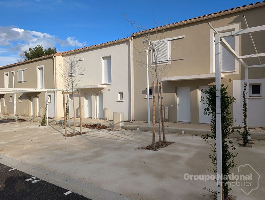 Image Façade à  maison individuelle de Orgon
