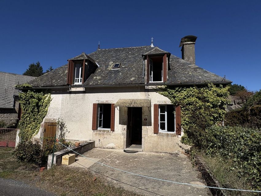 Image Façade à  maison individuelle de Auriac