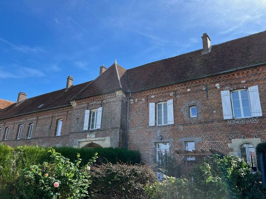 Image Façade à  maison individuelle de Pierre-Levée