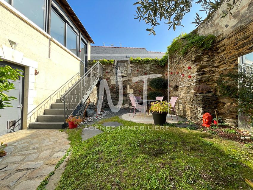 Image Façade à  maison mitoyenne de Les Ponts-de-Cé