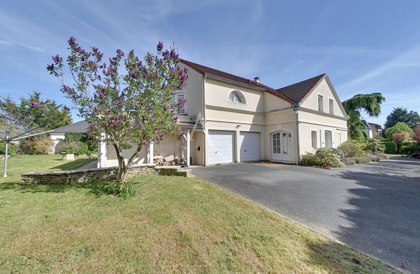 Image Façade à  maison individuelle de Ozoir-la-Ferrière