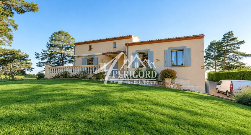 Image Façade à  maison individuelle de Lalinde