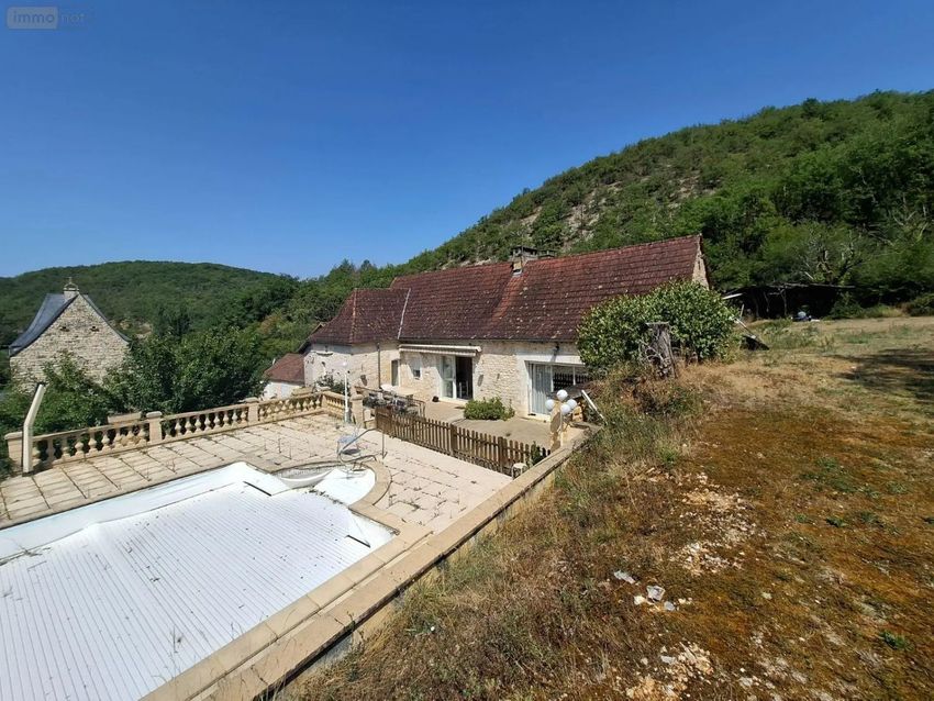 Image Façade à  maison individuelle de Simeyrols
