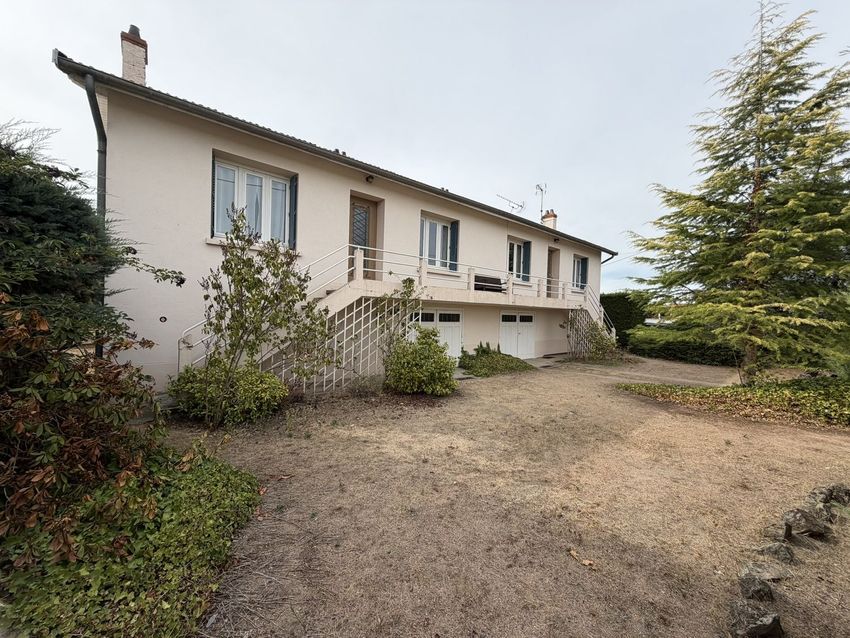 Image Façade à  maison individuelle de Civens