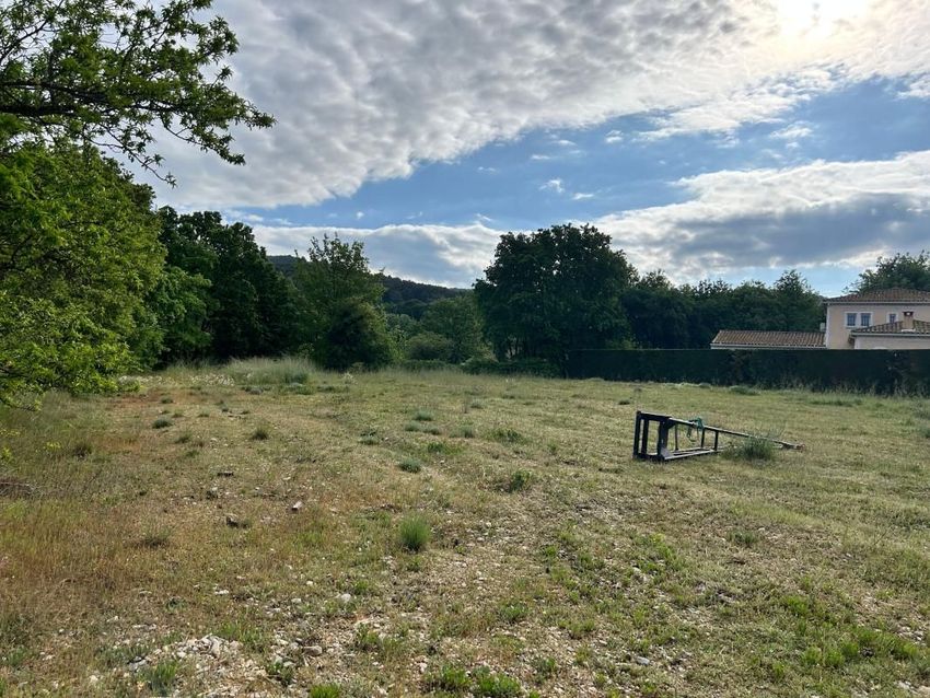 Image Vue à terrain de Saint-Marcellin-lès-Vaison