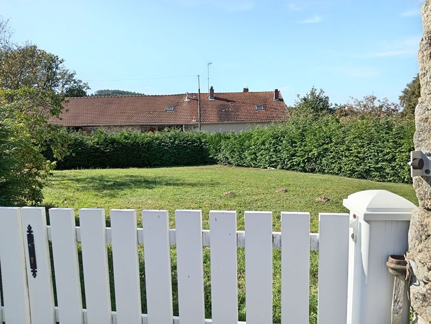 Image Jardin à  maison mitoyenne de Peyrat-le-Château