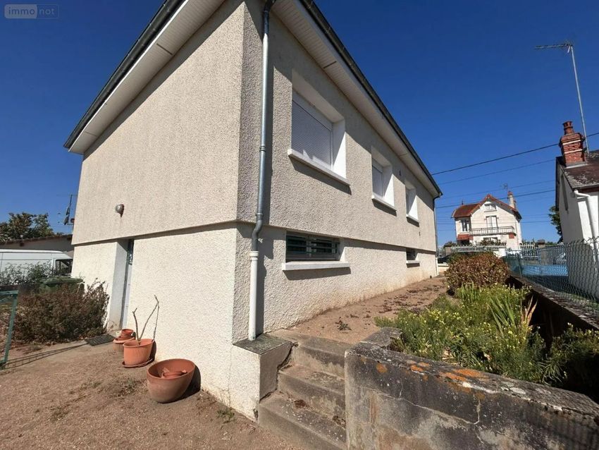 Image Façade à  maison individuelle de Moulins
