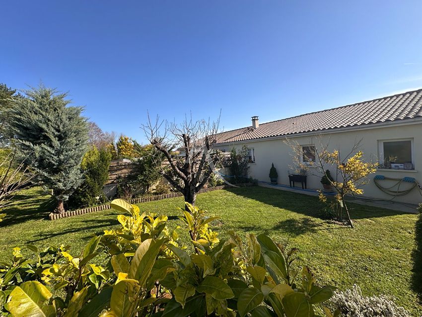 Image Façade à  maison individuelle de Tesson