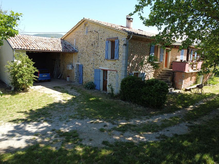 Image Façade à  maison individuelle de Salignac