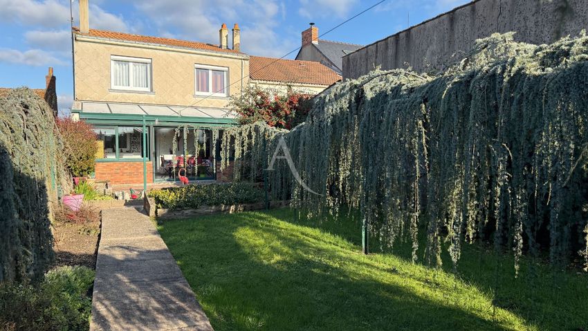 Image Jardin à  maison individuelle de Nesmy