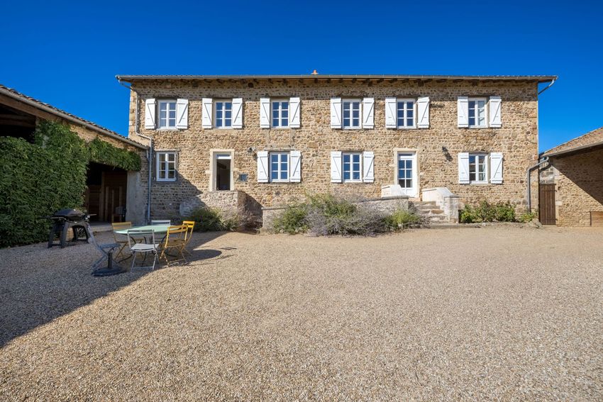 Image Façade à  maison individuelle de Régnié-Durette