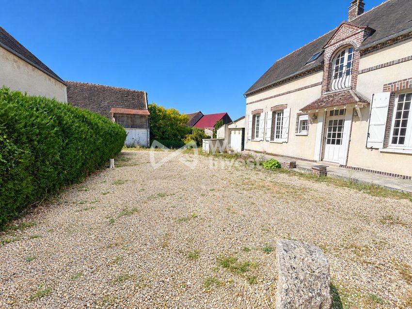 Image Façade à  maison individuelle de Perceneige