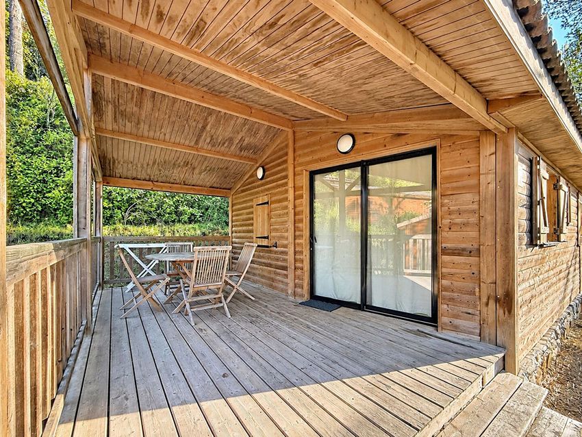 Image Terrasse à  maison individuelle de Solliès-Toucas