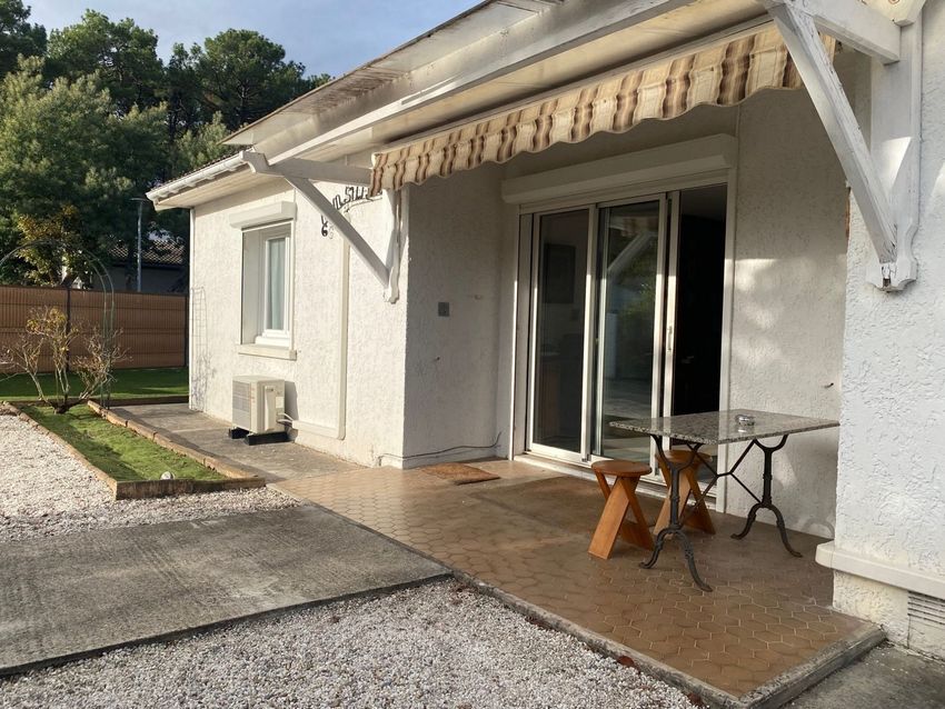 Image Façade à  maison individuelle de Arès