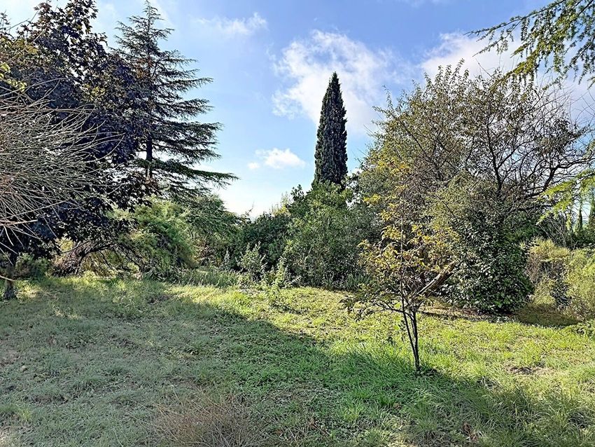 Image de terrain à Éguilles