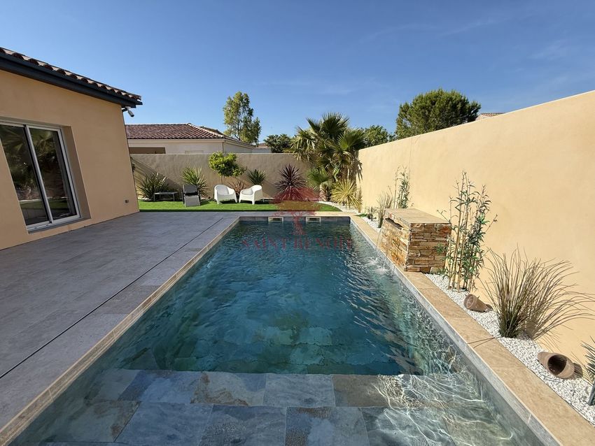 Image Piscine à  maison individuelle de Saint-Bauzille-de-la-Sylve