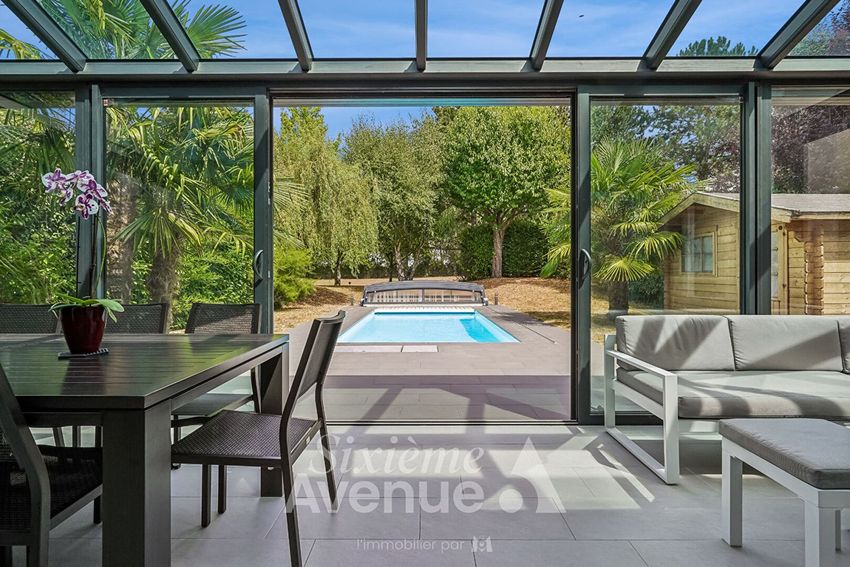 Image Piscine à  maison individuelle de Saint-Germain-lès-Corbeil