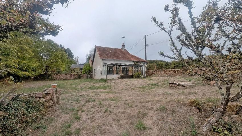 Image Façade à  maison de village de Alligny-en-Morvan