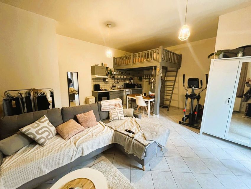 Image Salon à appartement de 2 Rue de la Croix Boissière