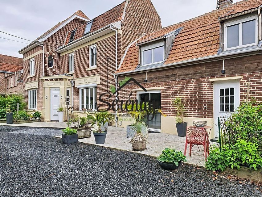 Image Façade à  maison individuelle de Camphin-en-Carembault
