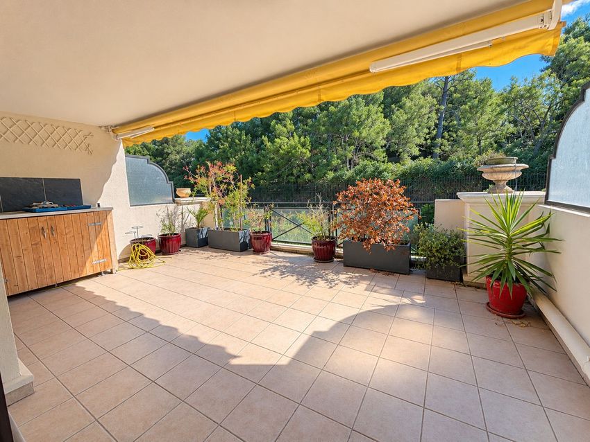 Image Terrasse à appartement de Le Pradet