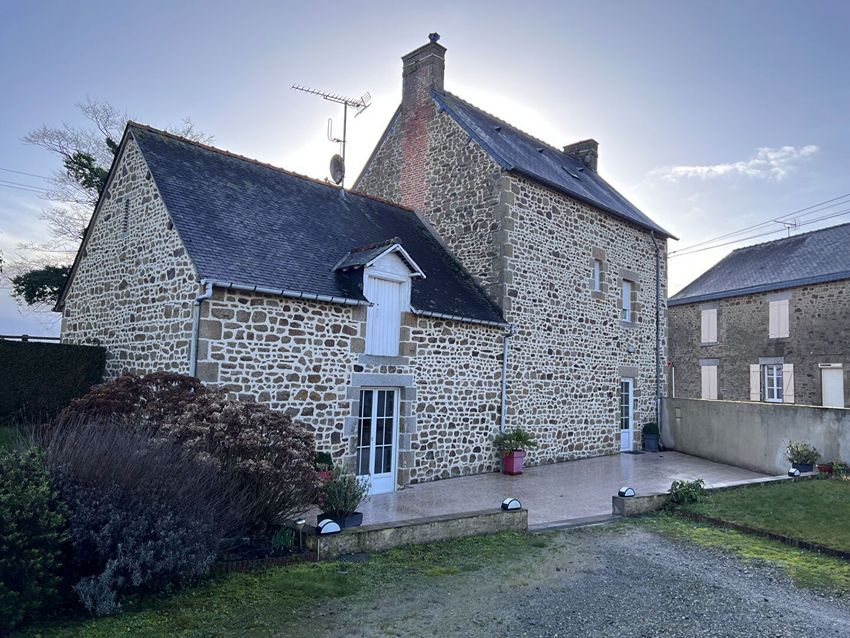 Image Façade à  maison individuelle de Ernée