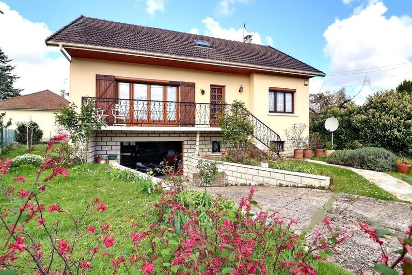 Image Façade à  maison individuelle de Dammarie-les-Lys