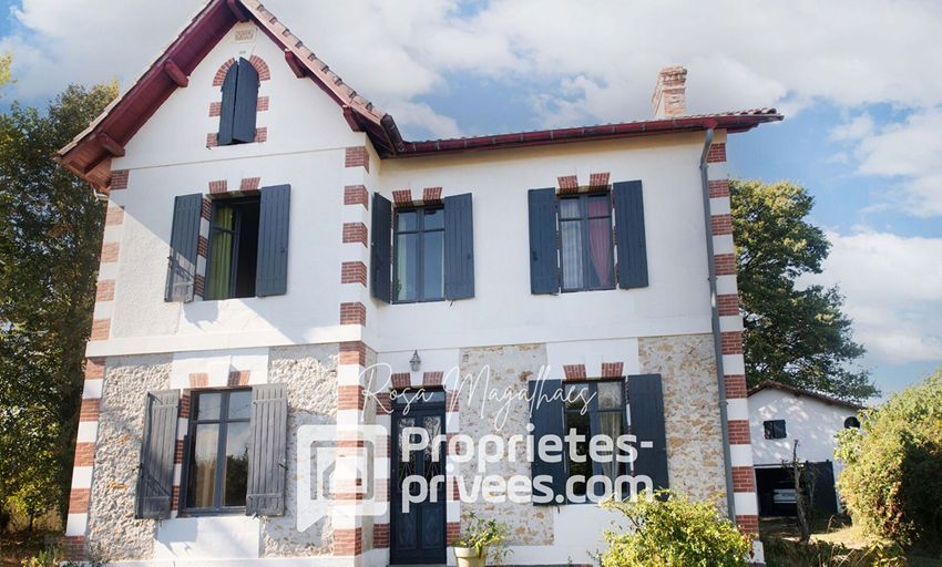 Image Façade à  maison individuelle de Bascons