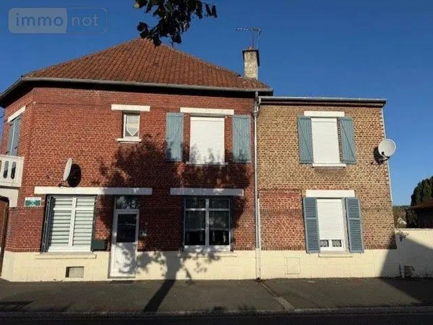 Image Façade à  maison mitoyenne de Marconne