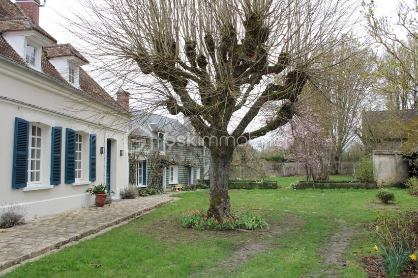 Image Façade à  propriété agricole de Faverolles