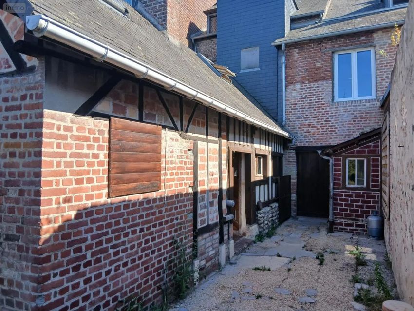 Image Façade à  maison individuelle de La Rivière-Saint-Sauveur