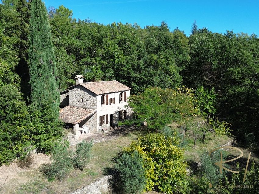 Image Façade à  maison individuelle de Chassiers