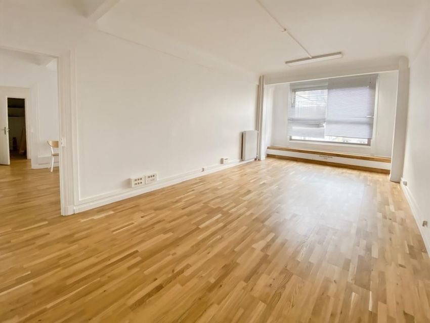 Image de bureau à Clichy-Trinité