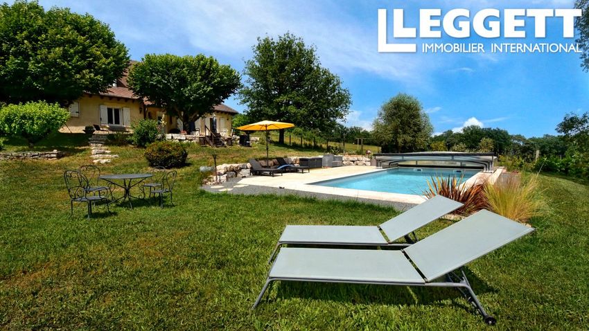Image Piscine à  maison individuelle de Terrasson-Lavilledieu