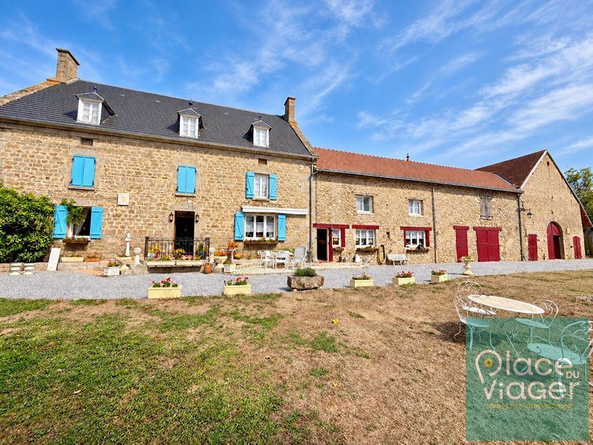 Image Façade à  maison individuelle de Champagnat