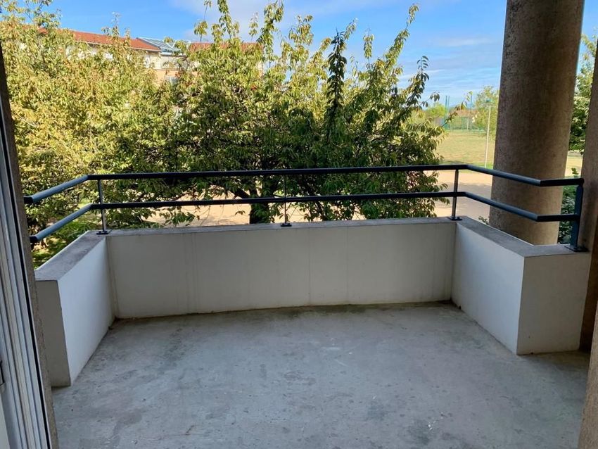 Image Terrasse à appartement de Villefontaine