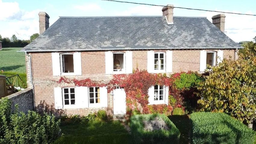 Image Façade à  maison individuelle de Buchy