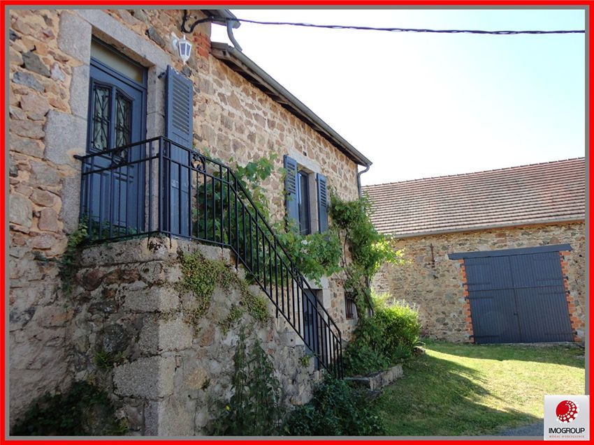 Image Façade à  maison individuelle de Saint-Clément