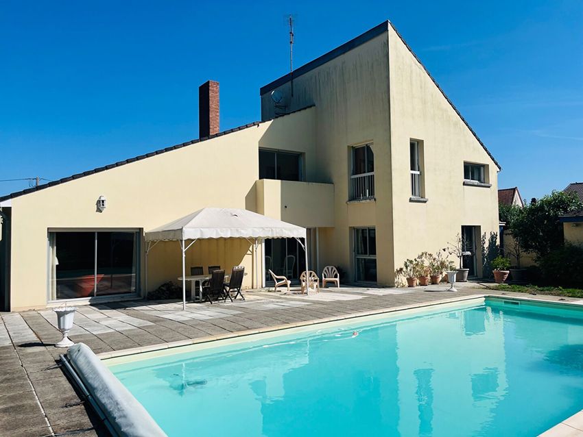 Image Piscine à  maison d'architecte de Marcilly-sur-Seine