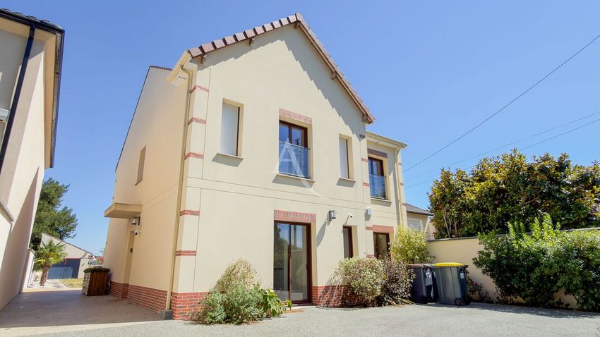 Image Façade à  maison individuelle de Brunoy