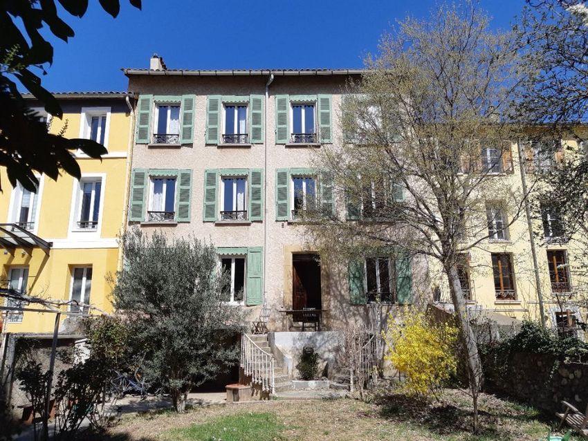 Image Vue à  propriété agricole de Digne-les-Bains