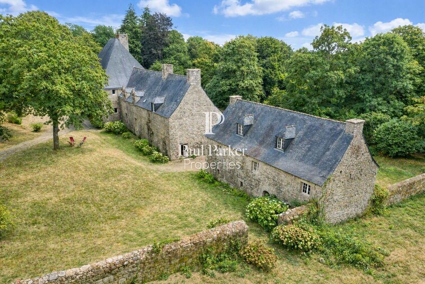 Image Jardin à  manoir moderne de Ploërdut