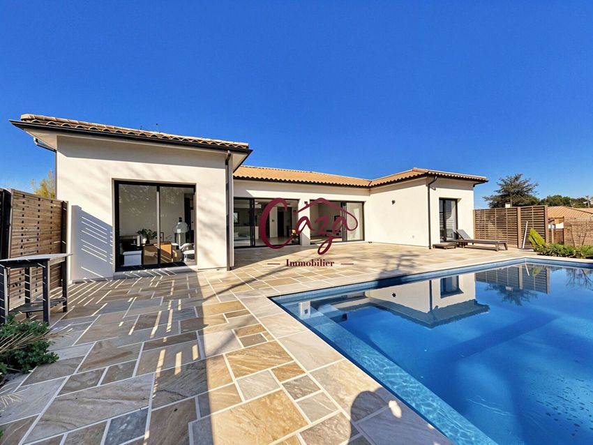 Image Piscine à  maison individuelle de Baron