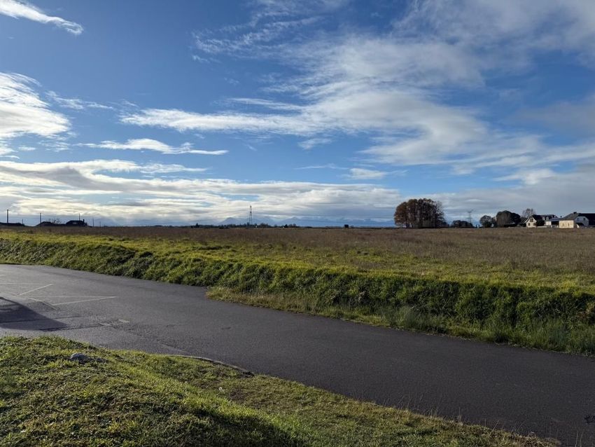Image Vue à terrain de Villenave-près-Béarn